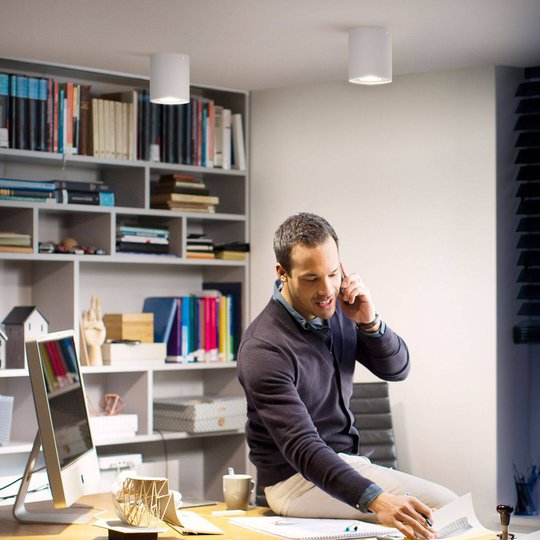 Philips Hue White Ambiance Pillar LED-spot vit