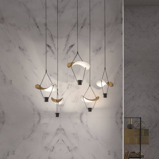 LED-hänglampa Vollee S1 P, 44 cm, down, guld