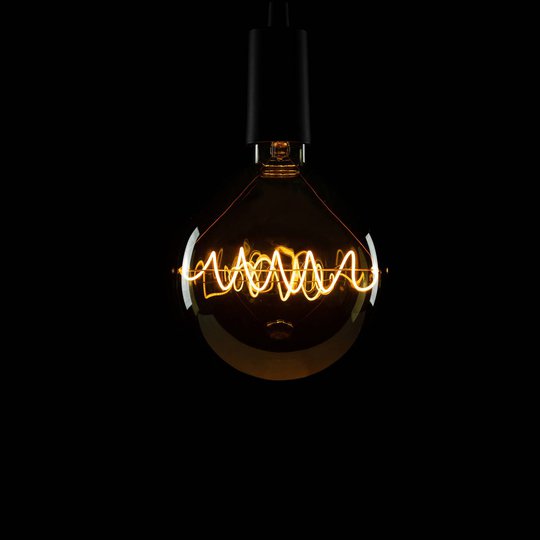 SEGULA LED glob G150 E27 8 W curved plus rökgrå