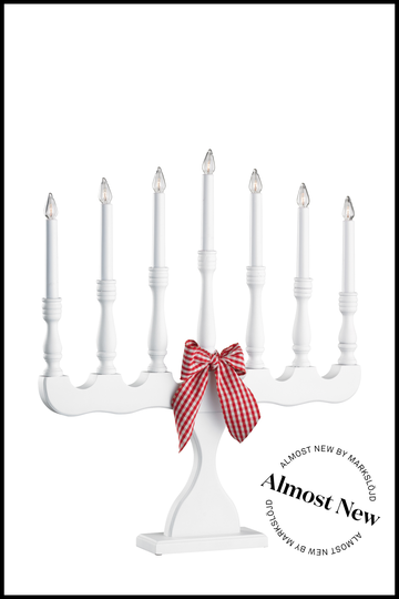 ALMOST NEW SVANEHOLM CANDLE LIGHT 7L WHITE/DECORAT