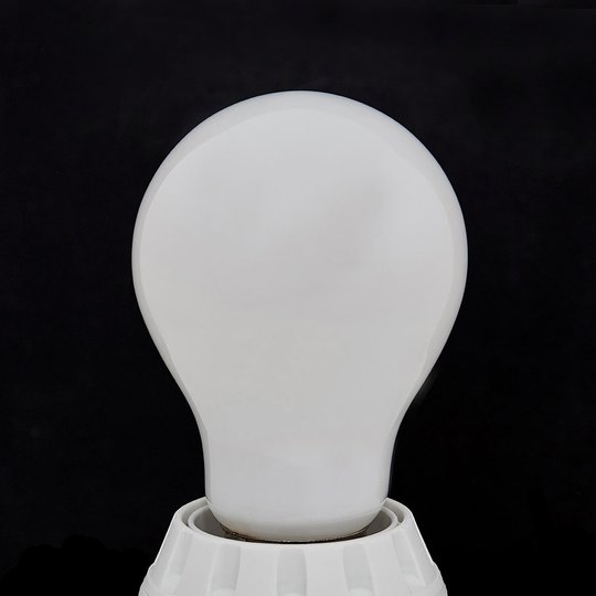 E27 LED-lampa 4W, 400 lm, 2 700 K, opal