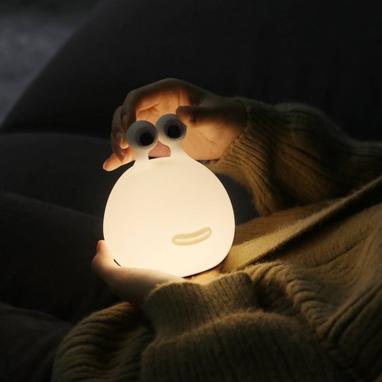 LED-nattlampa Momo Moon med batteri och USB