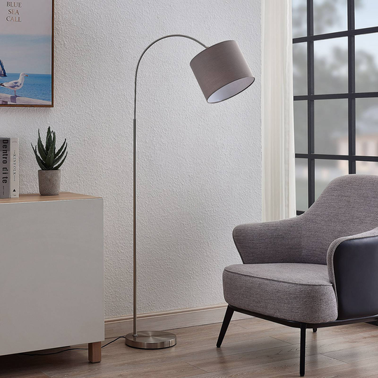 Lindby Keriba golvlampa, nickel/mullvadsgrå