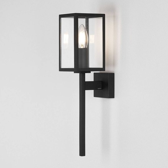 Astro Coach 100 – utomhusvägglampa, svart