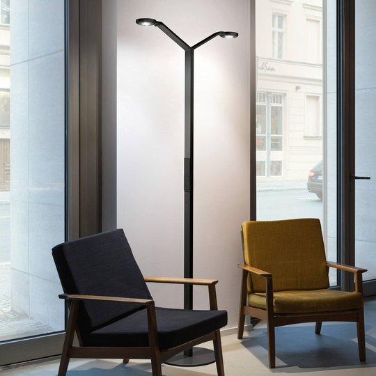 Luctra Floor Twin Radial LED-golvlampa svart