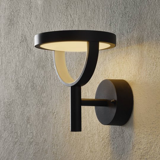 EGLO connect Francari-C LED-utomhusvägglampa