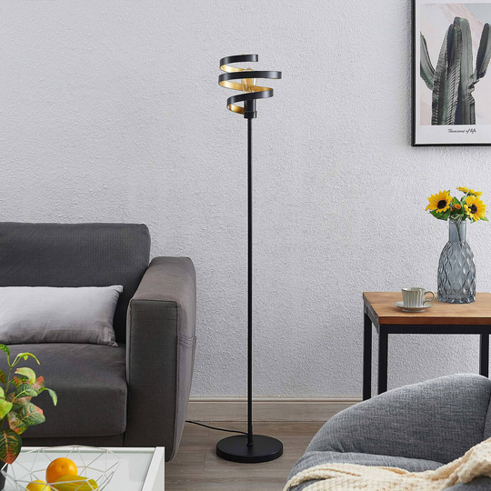 Lindby Colten golvlampa, svart, guld