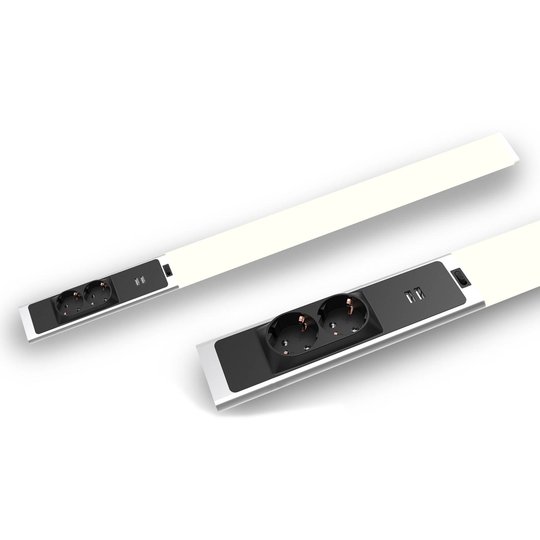 Lindby Brida LED-bänklampa med eluttag