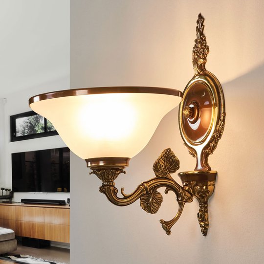 Fantastiskt vacker vägglampa RIALTO, glas vit