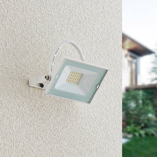 Lindby Aine LED-utomhusspot vit 8,3 cm