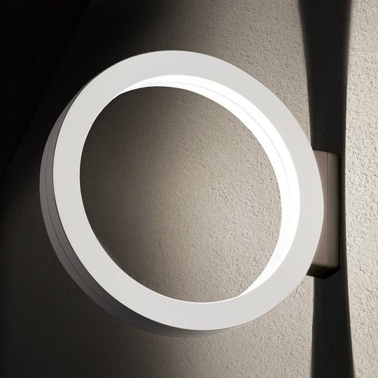 Ringformad LED-utomhusvägglampa Assolo, vit
