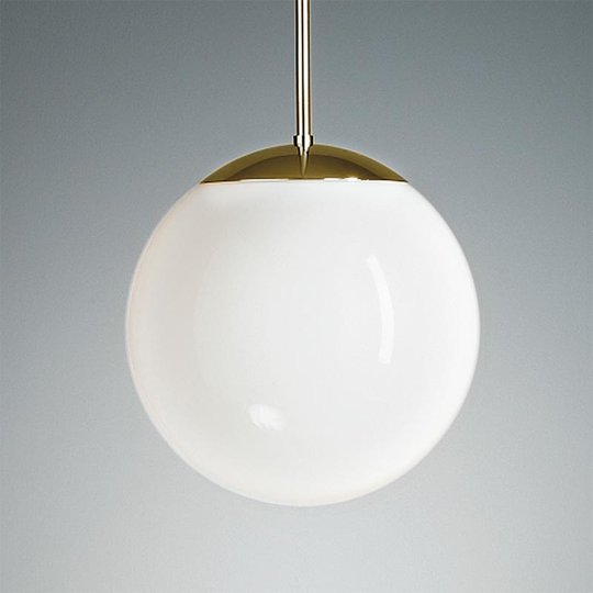 Pendellampa med opalkulor 30 cm i mässing