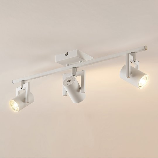 Lindby Noesha takspotlight, vit, 3 lampor