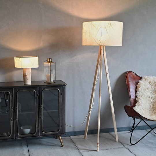 LeuchtNatur Ligno golvlampa, cembra/blad vit