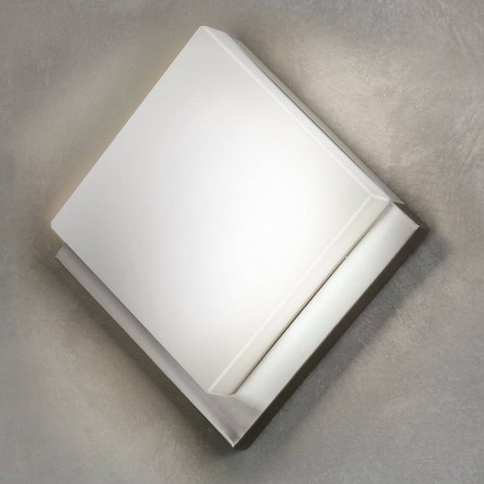 Rombformad LED-utomhusvägglampa Infesto 1