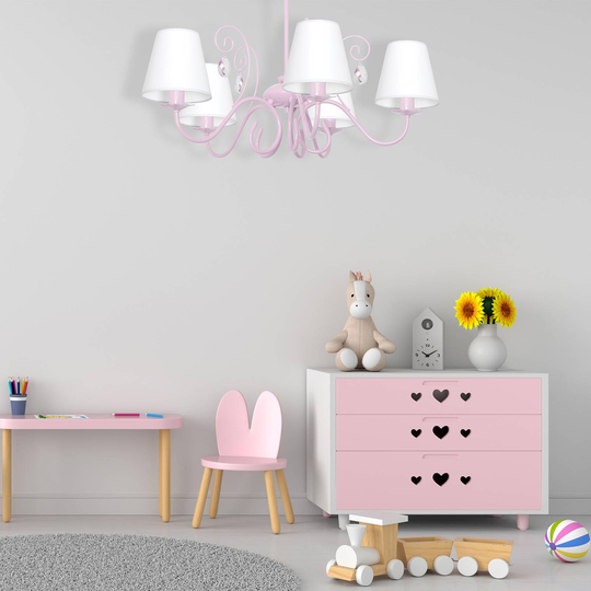 Ljuskrona Sara med fem tygskärmar vit/rosa