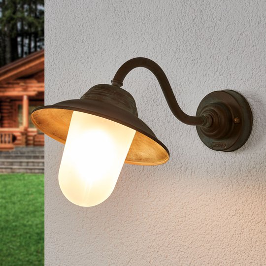 Svängd utomhusvägglampa Birga