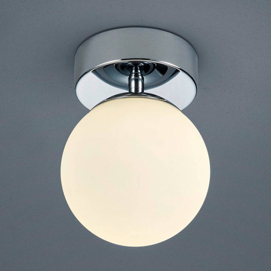 Helestra Keto LED-badrumstaklampa, kula