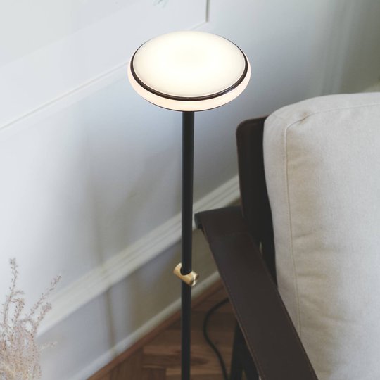Shade ØS1 golvlampa ringar svart fot svart