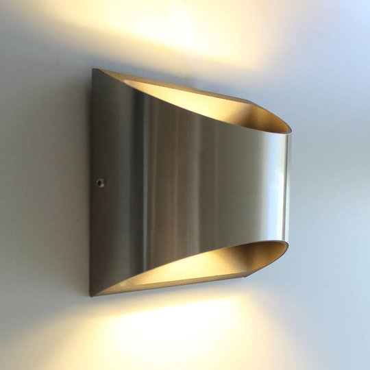 Dodd – utomhusvägglampa i rostfritt stål med LED