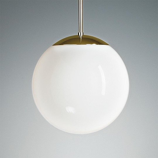 Pendellampa med opalkulor 35 cm i mässing