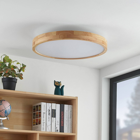 Lindby Lanira LED-taklampa av ek, 60 cm