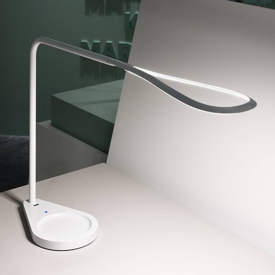 Kinx - formskön LED-bordslampa