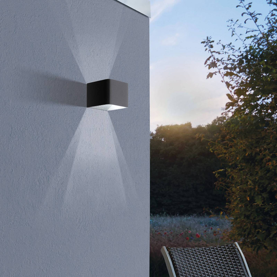 LED-utomhusvägglampa Doninni 1, up&down, svart