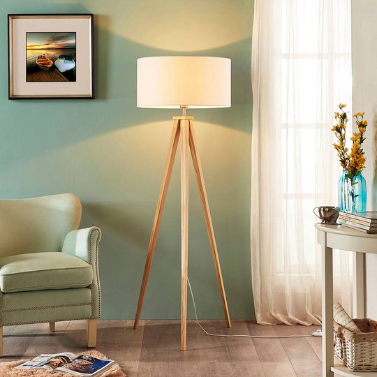 Trebent trägolvlampa Mya med vit skärm