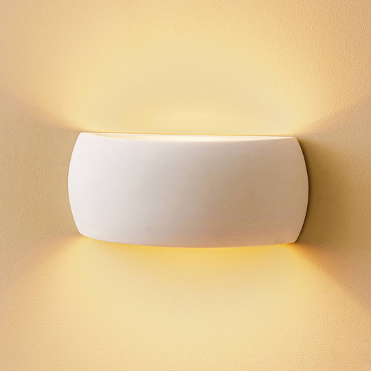 Vägglampa Curve up/down av vit keramik