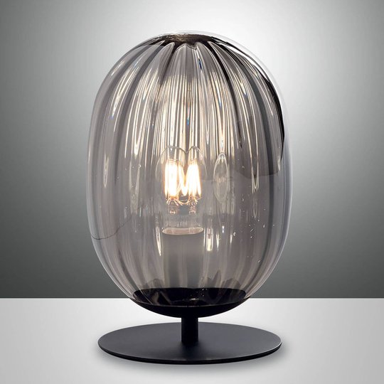 Bordslampa Infinity med svängd glasskärm