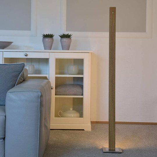 HerzBlut Leonora LED-golvlampa 122,5 cm oljad ek