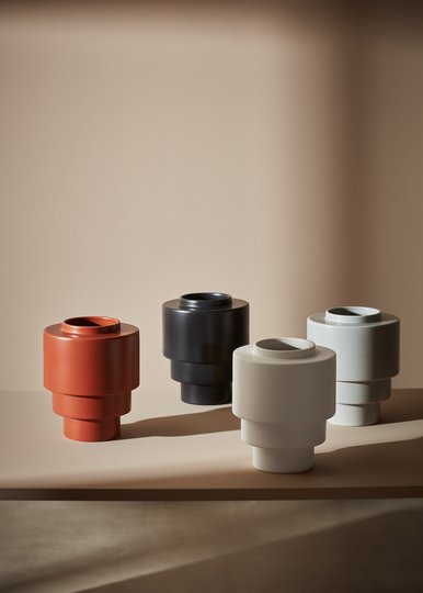 AKKA - Ceramic Pot red matt