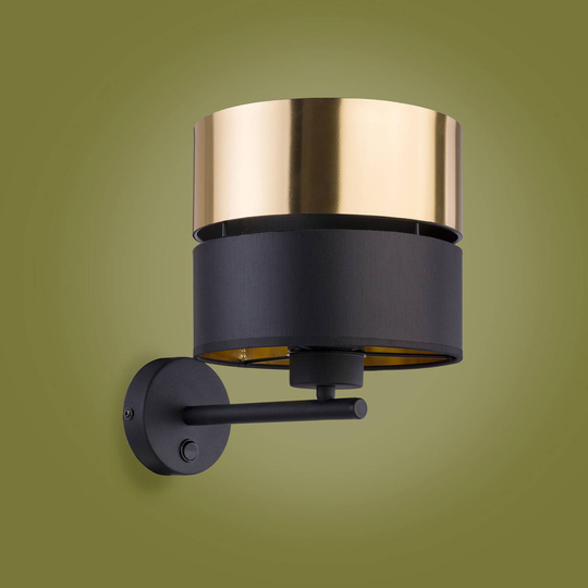 Vägglampa Hilton, svart/guld