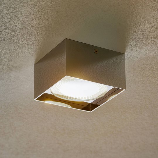 Helestra Kari LED-taklampa, kantig, krom