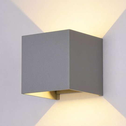 LED-utomhusvägglampa Fulton, 10 x 10 cm, grå