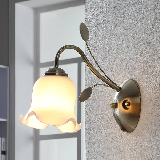 Romantisk vägglampa Matea