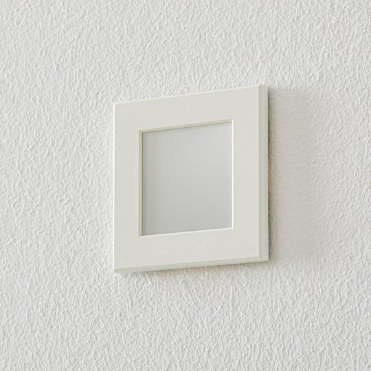 BEGA Accenta vägginbyggnad kantig ram vit 315 lm