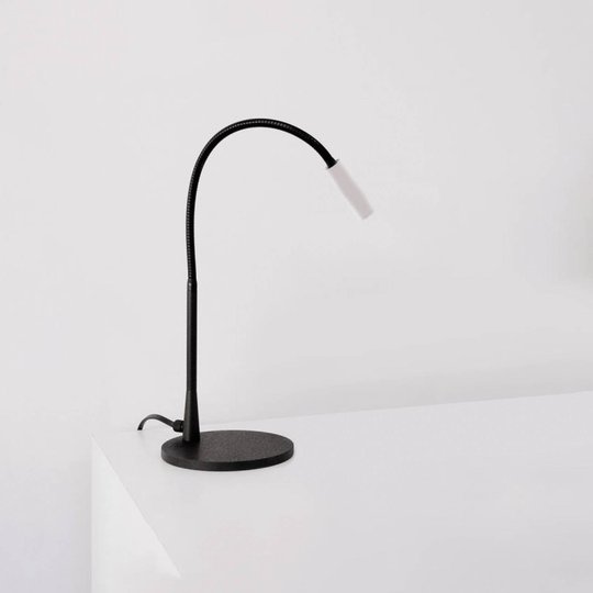 LOUM Zhoom LED-bordslampa 3 000 K huvud vit matt
