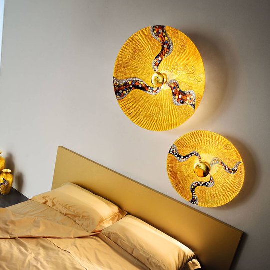 KOLARZ Luna Kiss Gold vägglampa 24 kt, Ø 89 cm