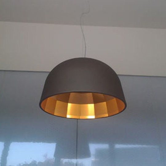 Oluce Empty - LED-hänglampa i brunt, 59 cm