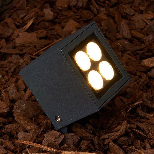 Jordspetts-spot Charlie med LED för utomhus, IP65