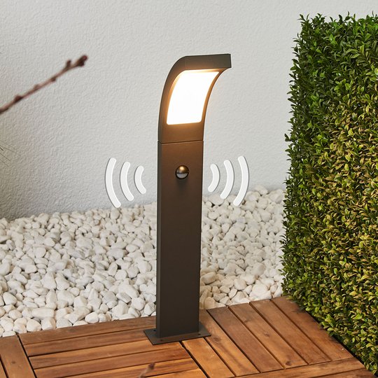 LED-väglampa Juvia, rörelsedetektor