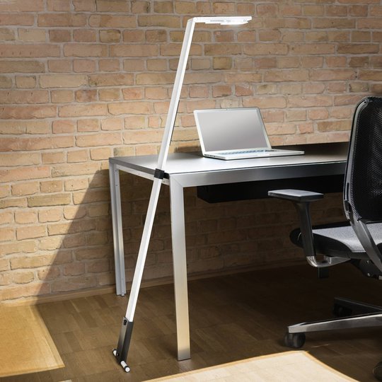 Luctra Flex LED-golvlampa trådlös, batteri vit